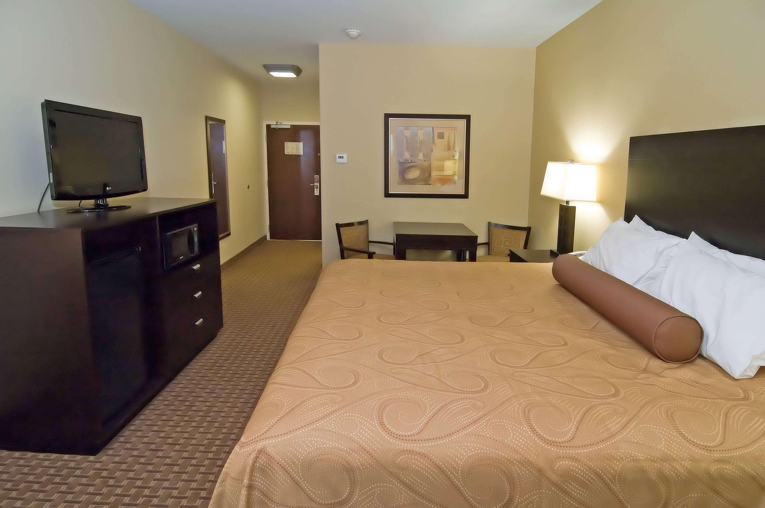 Best Western Bastrop Pines Inn Kamer foto
