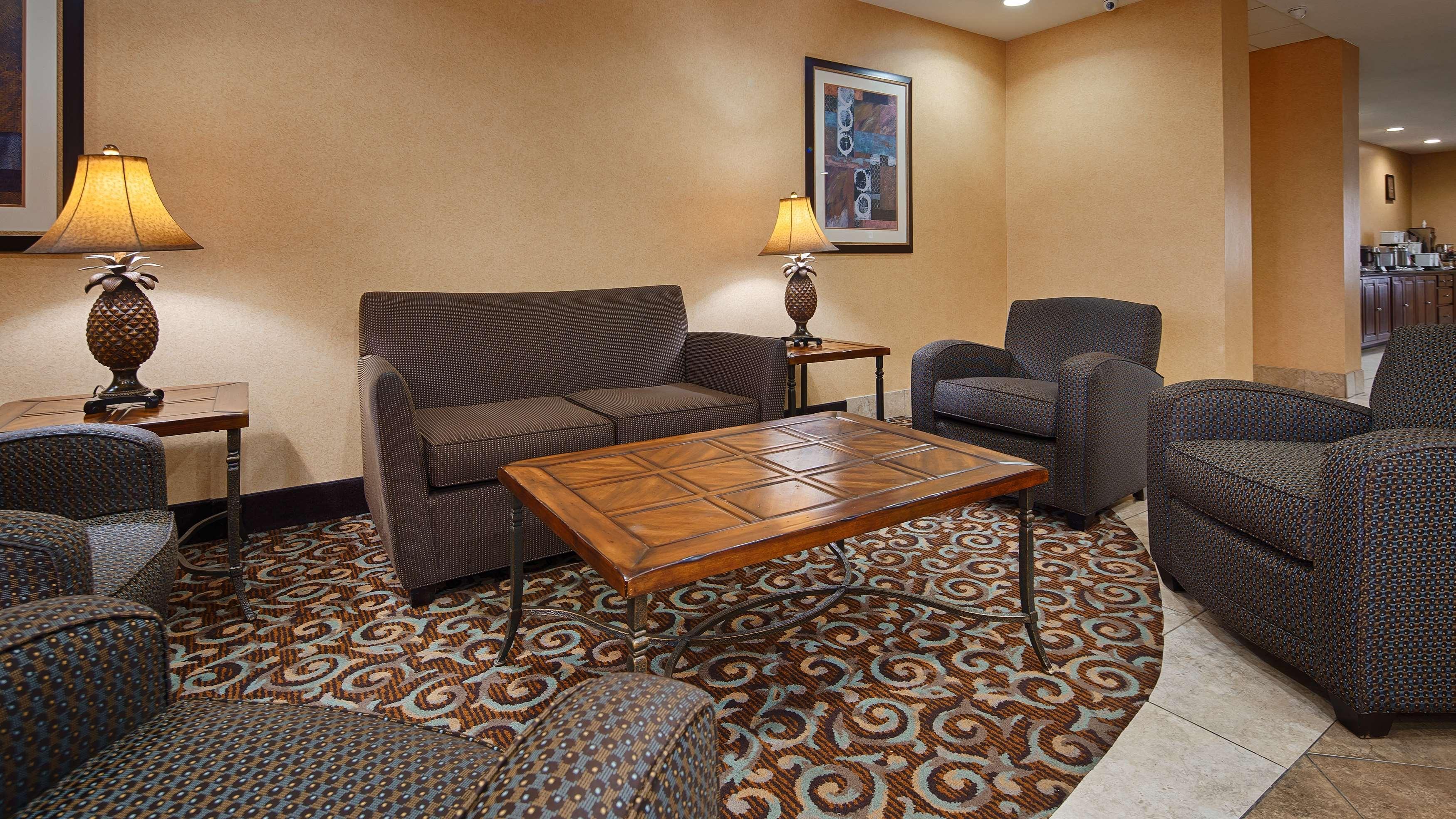 Best Western Bastrop Pines Inn Buitenkant foto